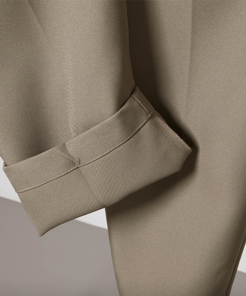 MONO-MART(モノマート)の「【セットアップ】ビッグシルエット スタプレ ポリツイル ノーカラージャケット&イージータックテーパードパンツ(セットアップ・メンズ・ブラック/ネイビー/ブラウン/モスグリーン/グレー系その他/グレイッシュベージュ・M/L)」の15枚目の写真