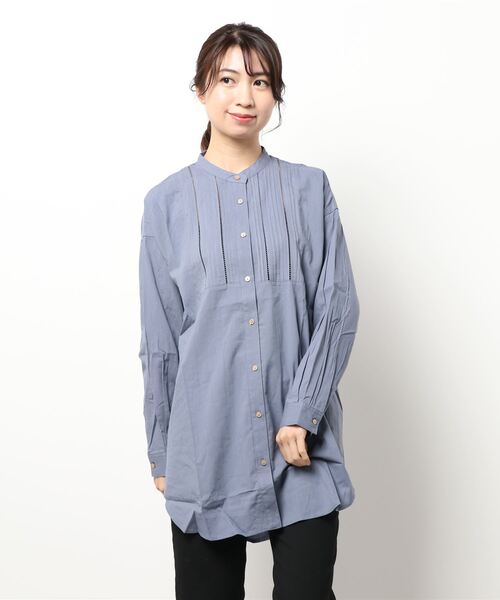 BELLUNA(ベルーナ)の「レースピンタック美人顔シャツチュニック(シャツ/ブラウス・レディース・オフホワイト/ブルーグレー/ワイン/チャコール・MEDIUM/LARGE/X-LARGE)」の6枚目の写真