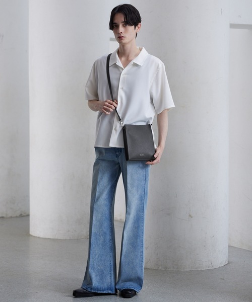 CLEL（クレイル）の「【CLEL】Square Shoulder Bag / 合皮スクエアショルダーバッグ ネックポーチ（ショルダーバッグ・メンズ・ブラック/オフホワイト/チャコールグレー/ダークブラウン/ブラック系その他/ブラック系/ブラック系1・FREE）」の18枚目の写真