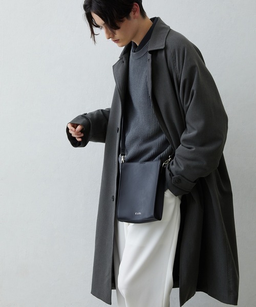 CLEL（クレイル）の「【CLEL】Square Shoulder Bag / 合皮スクエアショルダーバッグ ネックポーチ（ショルダーバッグ・メンズ・ブラック/オフホワイト/チャコールグレー/ダークブラウン/ブラック系その他/ブラック系/ブラック系1・FREE）」の14枚目の写真