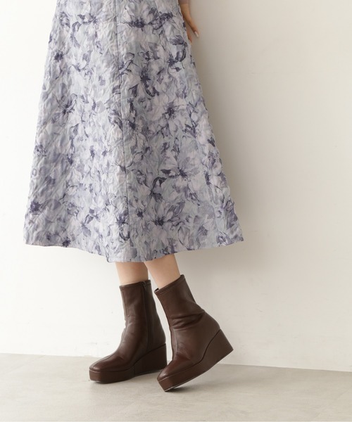 JILL by JILL STUART(ジルバイジルスチュアート)の「ストームミディブーツ(ブーツ・レディース・ブラック/ブラウン・SMALL/MEDIUM/LARGE)」の1枚目の写真
