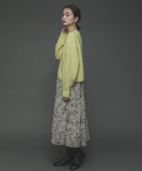 SENSE OF PLACE by URBAN RESEARCH（センスオブプレイスバイアーバンリサーチ）の「ストレッチアルパカボタンディテールセーター（ニット/セーター・レディース・グリーン/イエロー/アイボリー/ブラウン・ONE）」の14枚目の写真