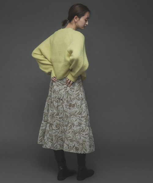 SENSE OF PLACE by URBAN RESEARCH（センスオブプレイスバイアーバンリサーチ）の「ストレッチアルパカボタンディテールセーター（ニット/セーター・レディース・グリーン/イエロー/アイボリー/ブラウン・ONE）」の16枚目の写真