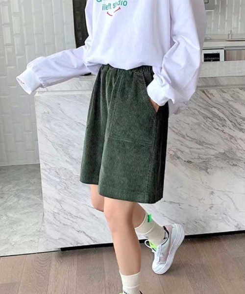 MANGROVE（マングローブ）の「コーデュロイルーズハーフパンツ（その他パンツ・レディース・ダークグリーン/ブラック/ネイビー/キャメル・FREE）」の12枚目の写真