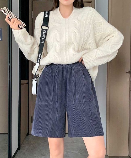 MANGROVE（マングローブ）の「コーデュロイルーズハーフパンツ（その他パンツ・レディース・ダークグリーン/ブラック/ネイビー/キャメル・FREE）」の15枚目の写真