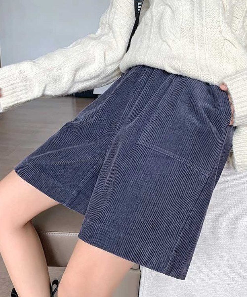 MANGROVE（マングローブ）の「コーデュロイルーズハーフパンツ（その他パンツ・レディース・ダークグリーン/ブラック/ネイビー/キャメル・FREE）」の16枚目の写真