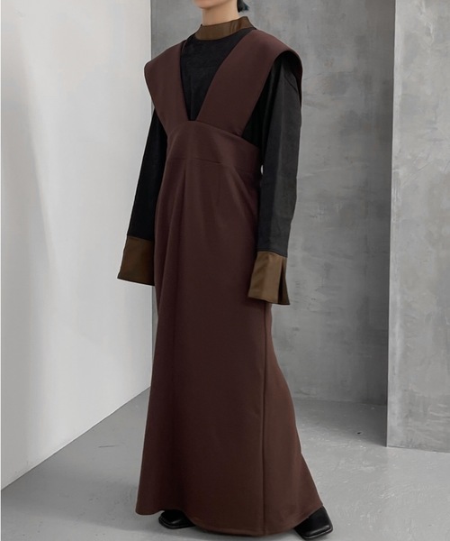 Solace（ソレイス）の「ポンチジャンスカ（ジャンパースカート・レディース・カーキ/ブラック/ブラウン・FREE）」の4枚目の写真