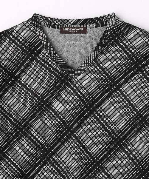 HIDEAWAYS NICOLE(ハイダウェイニコル)の「ブリスターチェックジャカード長袖Vネック(Tシャツ/カットソー・メンズ・ホワイト×ライトグレー/ネイビー×ホワイト/ブラック×ホワイト・LARGE/MEDIUM/X-LARGE)」の7枚目の写真