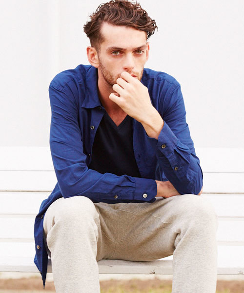 KATHARINE HAMNETT LONDON (キャサリンハムネットロンドン)の「【LAB】 ROPE INDIGO SHUTTLE / LABロープインディゴシャトルシャツ(シャツ/ブラウス・メンズ・ブルー/ネイビー・MEDIUM/SMALL/LARGE)」の2枚目の写真