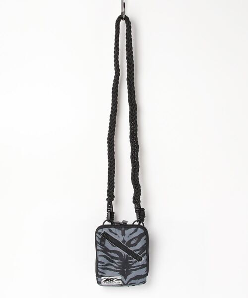 P SHOULDER POUCH / ピーショルダーポーチ