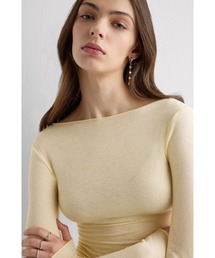 Intimissimi（インティミッシミ）の「ボートネック モダール カシミヤ ウルトラライト トップス【世界的ベストセラー】（ニット/セーター）」