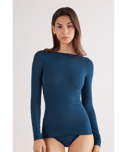 Intimissimi（インティミッシミ）の「ボートネック モダール カシミヤ ウルトラライト トップス（ニット/セーター・レディース・ブラック/アイボリー/ナチュラル/ブルー/ライトベージュ/ホワイト/レッド系1/ヘザーグレー/レッド/ワインレッド/ライトパープル/ミント/ライトグリーン/ピンク/スカイブルー/アッシュグレー/ダークウッド/スモークピンク/カーキ/グリーン/パープル/インディゴブルー/レッド系その他/アーミー/ベージュ/グレイッシュブルー/サーモンピンク/ダークベージュ/ダークインディゴブルー/バーガンディー/ワイン/グレー系/セージグリーン/オートミール/スカイブルー系・S/M/L/XL）」の22枚目の写真