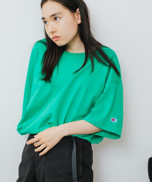 Champion(チャンピオン)の「Champion/チャンピオン Authentic T-SHIRTS レディース コットン 無地 半袖 Tシャツ(Tシャツ/カットソー・レディース・ホワイト/ブラック/ダークグリーン/パープル/ネイビー/グレー/マルーン/アッシュ/チャコール/レッド/ロイヤルブルー/オレンジ/オートミール/サンドベージュ/ケリーグリーン/オリーブ/ライトブルー・S/M/L/XL)」の10枚目の写真