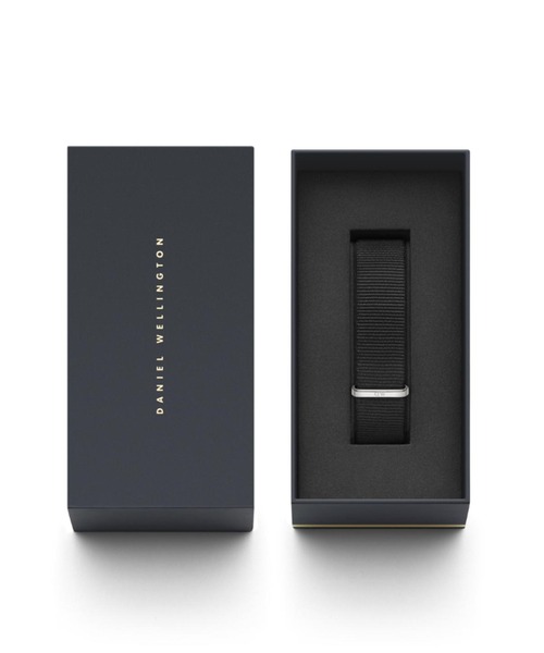 Daniel Wellington(ダニエルウェリントン)の「CLASSIC CORNWALL 時計ベルト(アナログ腕時計・レディース・シルバー/ゴールド・36mm/40mm)」の4枚目の写真