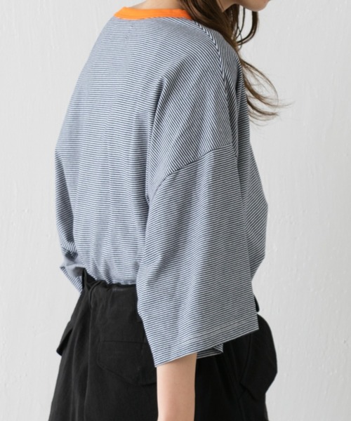 WHIMSIC(ウィムジック)の「【WHIMSIC】マイクロボーダーTシャツ(Tシャツ/カットソー・レディース・ネイビー/ブラウン/モカ/ピンク/グレー/ブルー・FREE)」の17枚目の写真