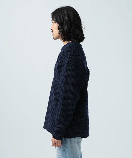 BAYFLOW(ベイフロー)の「7Gワッフルニットプルオーバー(ニット/セーター・メンズ・ベージュ/ネイビー/オフホワイト/ブルー/ピンク・MEDIUM/LARGE)」の8枚目の写真