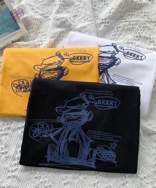 NEW GENTLEMAN(ニュージェントルマン)の「GKKRT オーバーサイズTシャツ(Tシャツ/カットソー・メンズ・ホワイト/ブラック/イエロー・M/L/XL)」の4枚目の写真