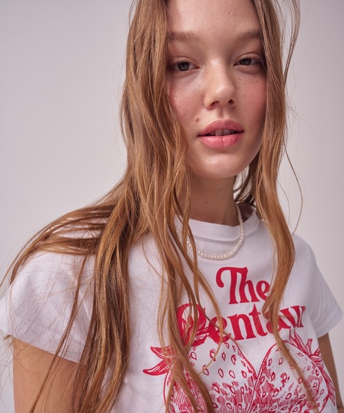 THE CENTAUR（ザセントール）の「A'GEM/9 × .kom『THE CENTAUR/ザセントール』STRAWBERRY CROPPED TSHIRT/ストロベリーデザイン クロップド丈 Tシャツ カットソー（Tシャツ/カットソー・レディース・ホワイト/ピンク・FREE）」の7枚目の写真