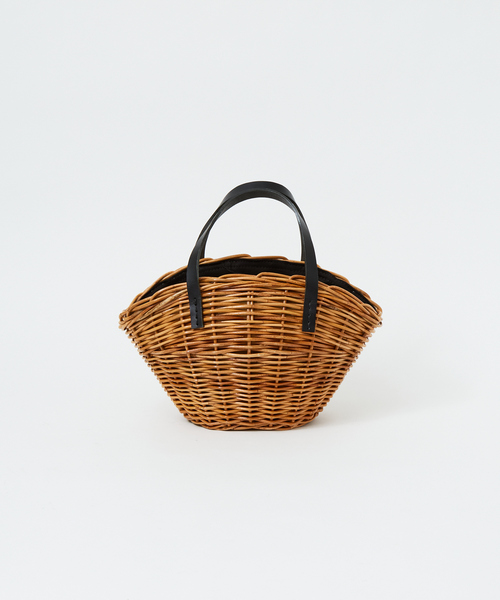 The Bagmati（ザバグマティ）の「【BAGMATI】 レザーカゴバッグ（かごバッグ・レディース・ブラック・フリー）」の2枚目の写真