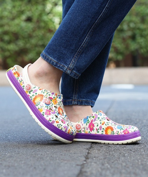 チチカカ(チチカカ)の「プリントサンダル(サンダル・レディース・オフホワイト/ブルー・LARGE/MEDIUM/XX-LARGE/SMALL)」の15枚目の写真