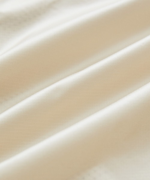 ADAM ET ROPE'（アダムエロペ）の「【晴雨兼用】撥水ナイロントラックパンツ（その他パンツ・レディース・ターコイズブルー/ベージュ系その他・FREE）」の12枚目の写真