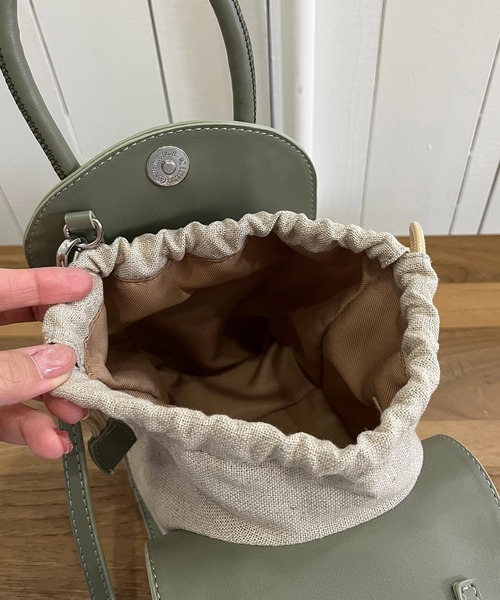 CAPRICIEUX LE'MAGE（カプリシューレマージュ）の「リネン巾着ラウンドショルダーバッグ（ショルダーバッグ・レディース・ブラック/ベージュ/カーキ・FREE）」の16枚目の写真