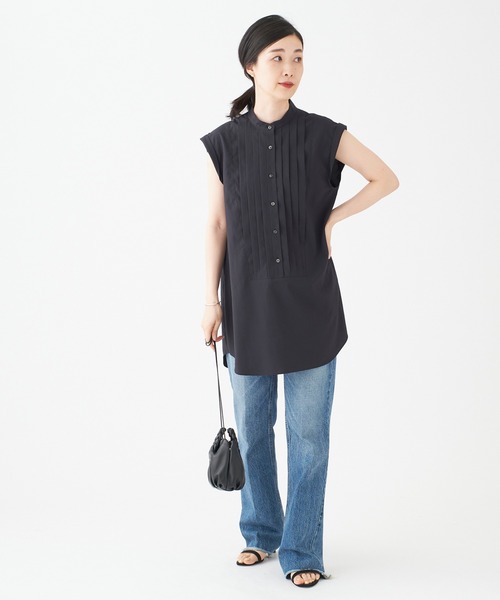 journal standard L'essage（ジャーナルスタンダードレサージュ）の「ピンタックノースリーブシャツ（シャツ/ブラウス・レディース・ホワイト/ブラック/ブラウン系その他・FREE）」の4枚目の写真