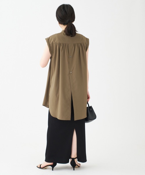 journal standard L'essage（ジャーナルスタンダードレサージュ）の「ピンタックノースリーブシャツ（シャツ/ブラウス・レディース・ホワイト/ブラック/ブラウン系その他・FREE）」の16枚目の写真