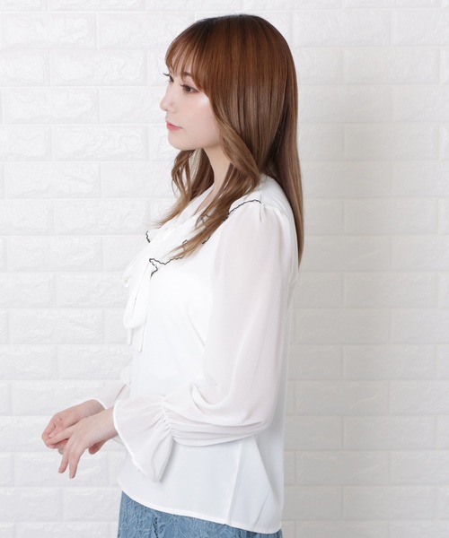 Lace Ladies(レースレディース)の「配色ラッフルボウタイブラウス(シャツ/ブラウス・レディース・ホワイト/ブラック・M/XL/L/S)」の5枚目の写真