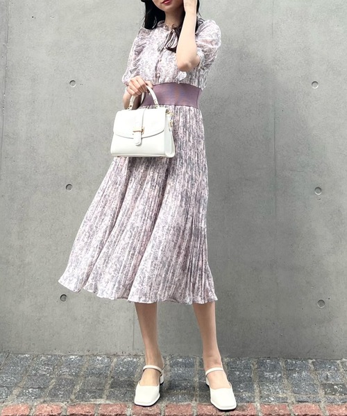 TITTY&CO.（ティティーアンドコー）の「【TITTY&CO.】トワルドジュイプリーツミディワンピース（ワンピース・レディース・ブルー/グレー系その他・X-SMALL/FREE）」の13枚目の写真