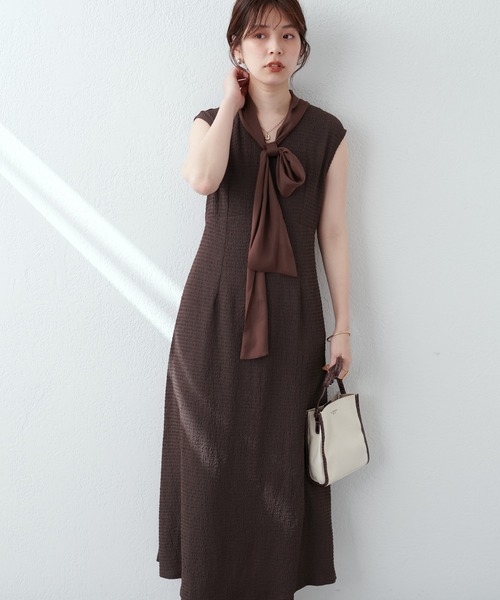 natural couture(ナチュラルクチュール)の「WEB限定/ラメシアーボータイポコポコカットワンピース(ワンピース・レディース・ブラック/ブラウン/ベージュ・FREE)」の20枚目の写真