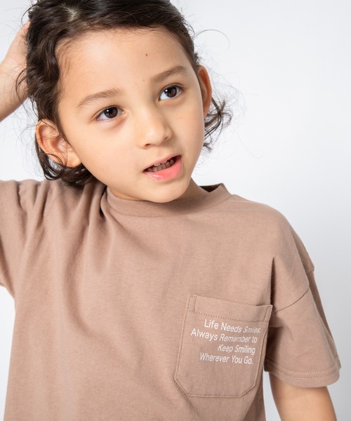 BREEZE（ブリーズ）の「WEB限定 カラバリポケットTシャツ（Tシャツ/カットソー・キッズ・レインボー/その他9/ブラウン/オレンジ/ネイビー/パープル/イエロー/ミント・120/140/90/80/100/110/130）」の2枚目の写真