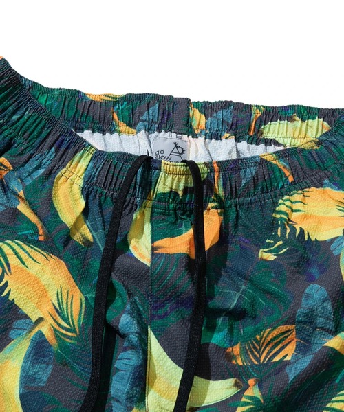 go slow caravan（ゴースローキャラバン）の「4WAYストレッチサッカー総柄プリントイージーショーツ（その他パンツ・メンズ・その他1/ブラック系その他/パープル系その他・MEDIUM/X-LARGE/LARGE）」の4枚目の写真