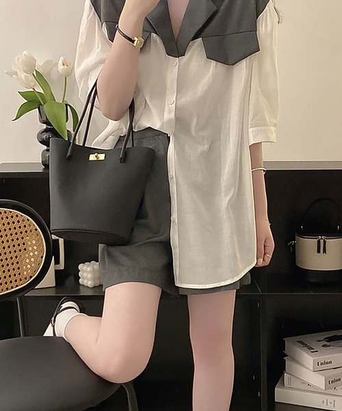 Girly Doll（ガーリードール）の「ツーピースセット ドッキングシャツ＆フレアショートパンツセットアップ（セットアップ・レディース・グレー/ブラウン・F）」の4枚目の写真