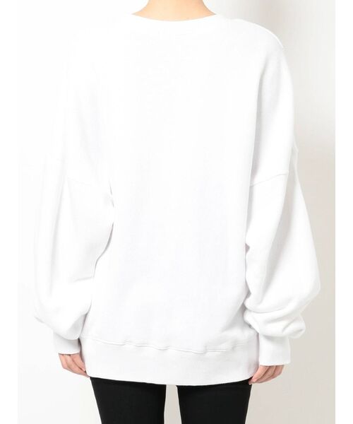EMODA(エモダ)の「エンブレムロゴスウェット(スウェット・レディース・ホワイト/グレー/ブラック/ネイビー・FREE)」の16枚目の写真