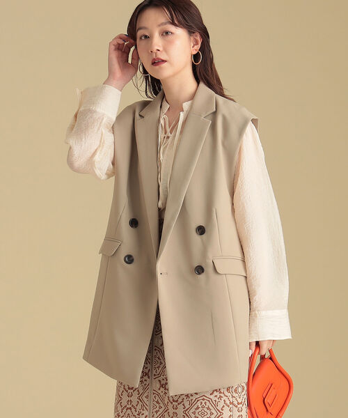 Ray BEAMS（レイビームス）の「Ray BEAMS / ノースリーブ 4ボタン ダブル ジャケット（ベスト・レディース・ダークブラウン/ベージュ・0/1）」の8枚目の写真