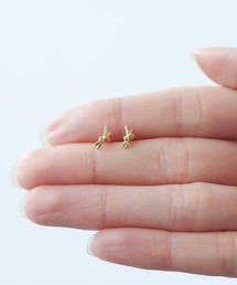 YU-KA : デザインミニピアス