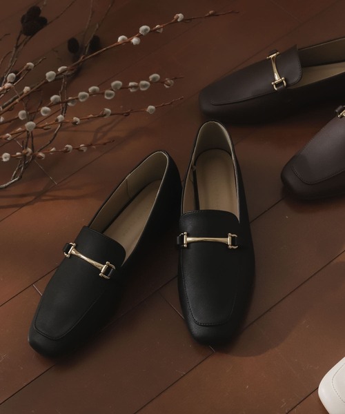 SENSE OF PLACE by URBAN RESEARCH（センスオブプレイスバイアーバンリサーチ）の「フェイクレザービットローファー（ローファー・レディース・ブラウン/ブラック/アイボリー・X-LARGE/LARGE/SMALL/MEDIUM）」の19枚目の写真