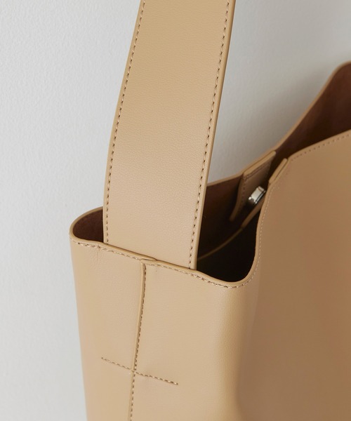 TOPKAPI EFOLE(トプカピエフォル)の「【EFOLE】 【インフルエンサーyui×EFOLE コラボ】ワンハンドル トートバッグ(ショルダーバッグ・レディース・ブラウン/ベージュ・FREE)」の10枚目の写真