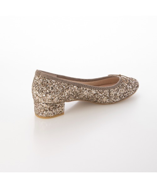 Launa lea ballet（ラウナレア バレエ）の「【新色】ラウンドグリッターバレエシューズ(B5601A)（バレエシューズ・レディース・グレイッシュベージュ/ブラック/シルバー/オフホワイト/ピンクベージュ・22.5cm/23.5cm/24.5cm/23.0cm/24.0cm/25.0cm/22.0cm/25.5cm/26.0cm/21.5cm）」の15枚目の写真