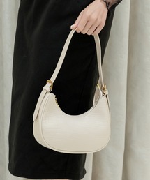 Julia Boutique | クロコ型押しハーフムーンバッグ/22597(ハンドバッグ)