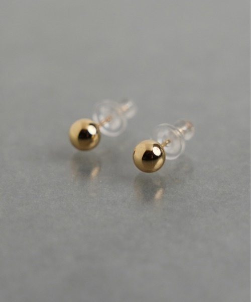 ISOLATION（アイソレーション）の「【ISOLATION / アイソレーション】K18 Minimal Pierce M/ 18Kミニマルピアス/ 5mm（ピアス（両耳用）・レディース・ゴールド・FREE）」の6枚目の写真