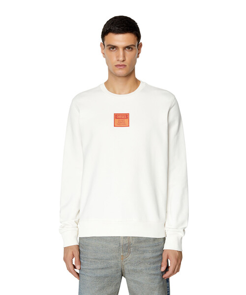 DIESEL(ディーゼル)の「メンズ スウェット パッチデザイン(スウェット・メンズ・ホワイト/グレー/ブラック・X-LARGE/X-SMALL/XX-LARGE/SMALL/XXX-LARGE/LARGE/MEDIUM)」の11枚目の写真
