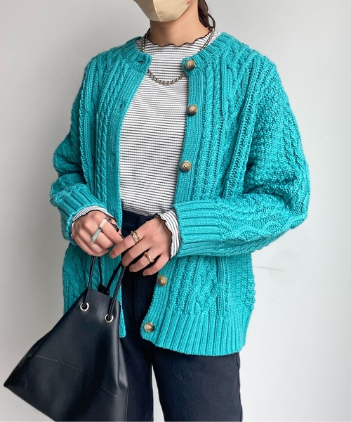 CPCM（シーピーシーエム）の「ざっくり編みケーブルニットカーディガン（カーディガン/ボレロ・レディース・アイボリー/レッド/サックスブルー/ブラック・FREE）」の3枚目の写真