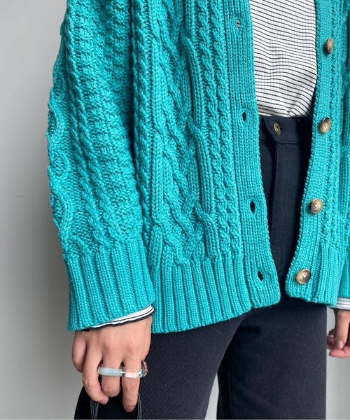 CPCM（シーピーシーエム）の「ざっくり編みケーブルニットカーディガン（カーディガン/ボレロ・レディース・アイボリー/レッド/サックスブルー/ブラック・FREE）」の6枚目の写真