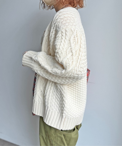 CPCM（シーピーシーエム）の「ざっくり編みケーブルニットカーディガン（カーディガン/ボレロ・レディース・アイボリー/レッド/サックスブルー/ブラック・FREE）」の21枚目の写真