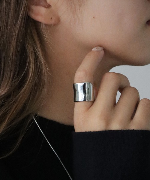 cheriella（シェリエラ）の「【cheriella】逆甲丸プレーンリング（リング・レディース・シルバー・FREE）」の5枚目の写真