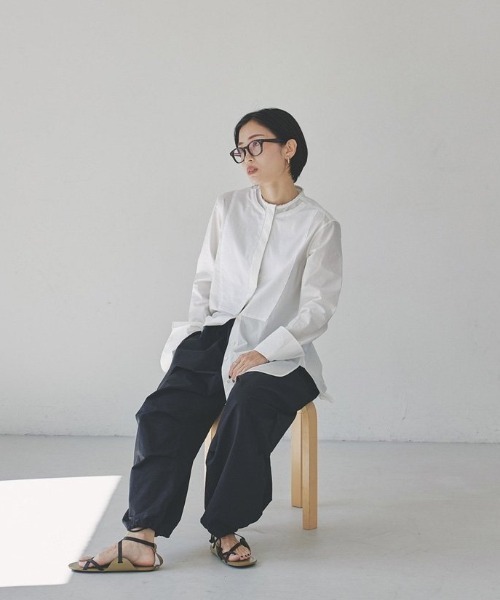 TODAYFUL（トゥデイフル）の「フラットストラップサンダル（サンダル・レディース・ブラック/カーキ/アイボリー・36inch/38inch/37inch）」の7枚目の写真