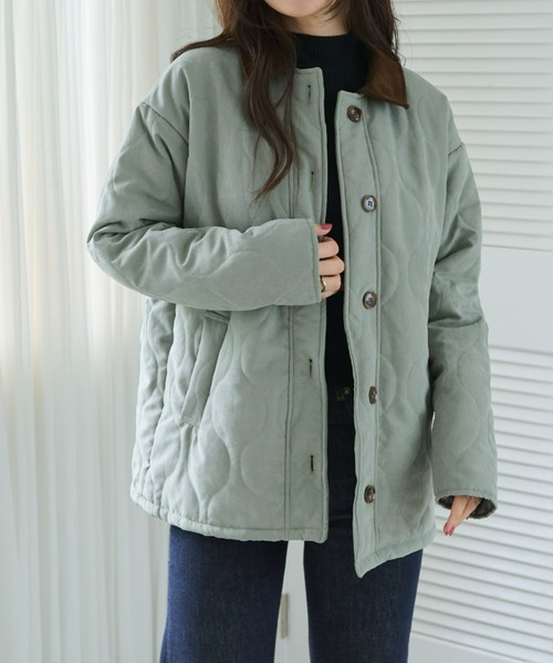 ECRIRE(エクリール)の「キルティングジャケット(ブルゾン・レディース・ベージュ/カーキ・M/L)」の2枚目の写真