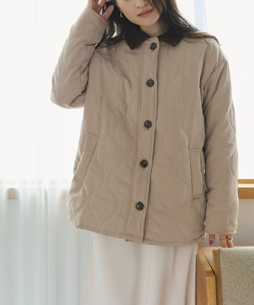 ECRIRE(エクリール)の「キルティングジャケット(ブルゾン・レディース・ベージュ/カーキ・M/L)」の6枚目の写真